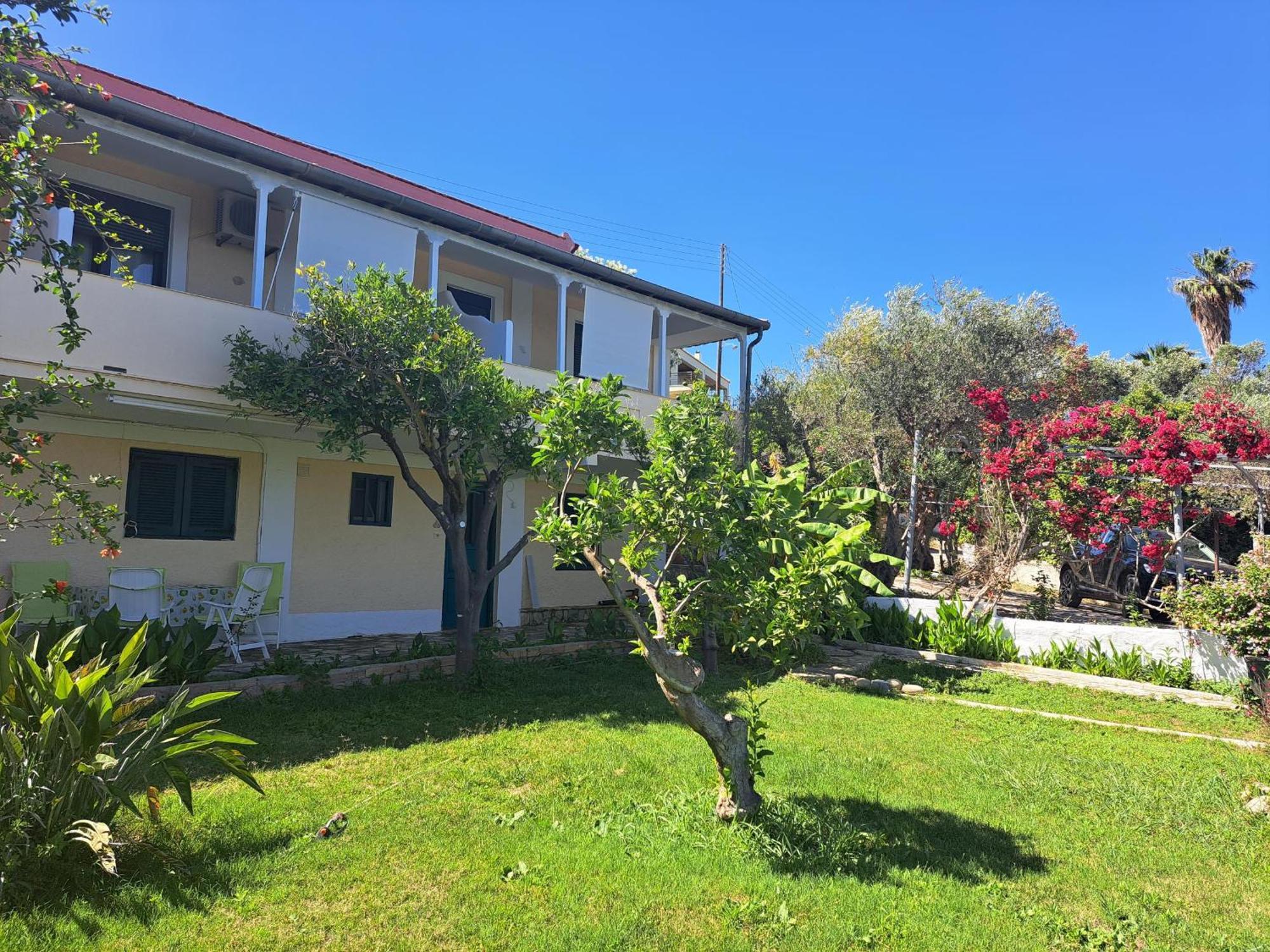 Marema 1 Apartment Kompoi Bagian luar foto